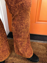 Load image into Gallery viewer, Rust Wash Flare Leggings