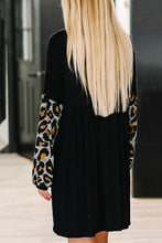 Load image into Gallery viewer, V-Neck Leopard Sleeve Midi Dress