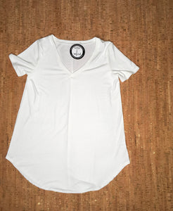 White Short Sleeve V-Neck Straight Cut Tunic