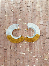 Load image into Gallery viewer, Gold &amp; Cream Fringe Earrings