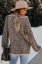 Load image into Gallery viewer, Leopard Lantern Sleeve Sweatshirt
